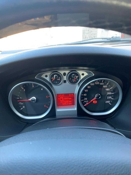 Carrinha Ford Focus em excelente estado.