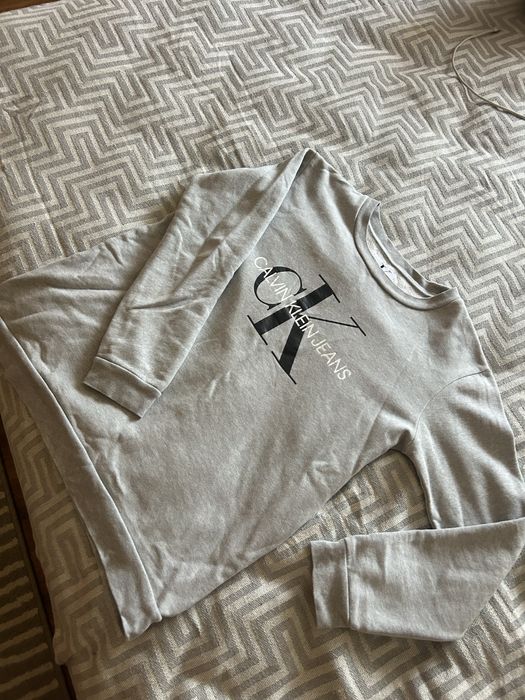 Дві кофтинки CalvinKlein