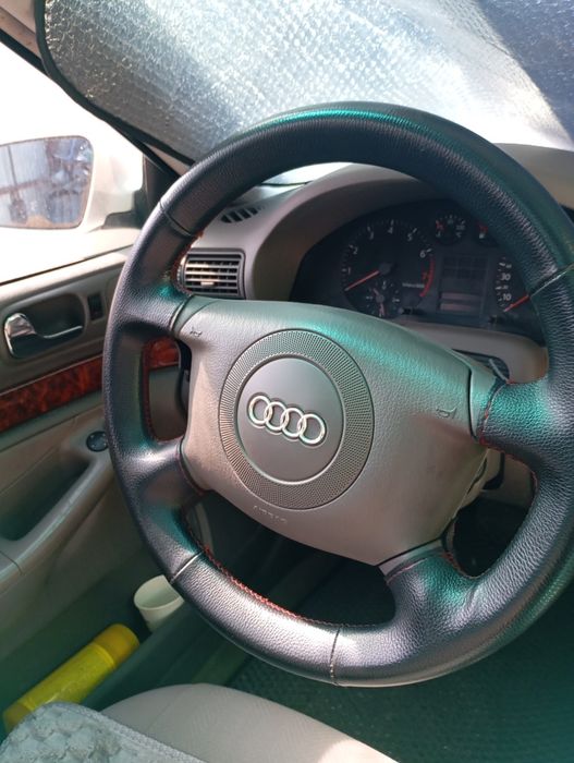 Продам ауди а 4б5 1.8 ADR.автомат