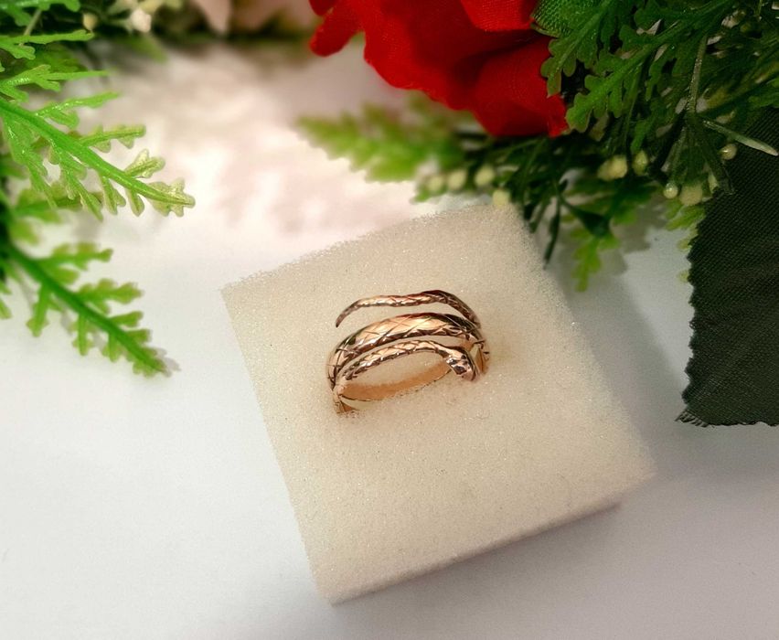 PIĘKNY ZŁOTY PIERŚCIONEK WĄŻ R.21 4,27 G 585 okazja ideał