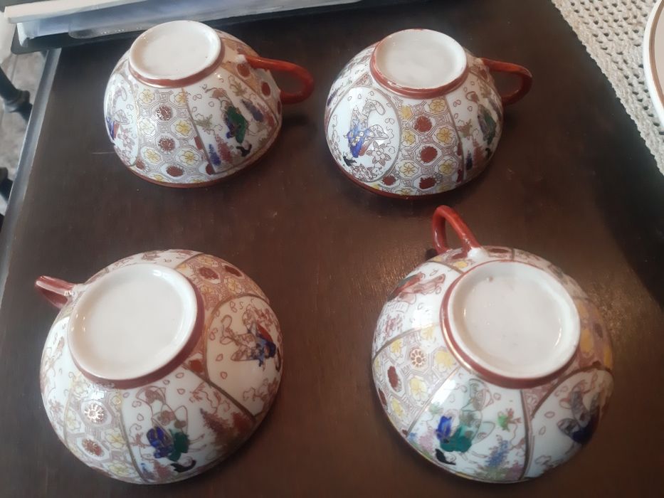 Várias peças de loiça chinesa