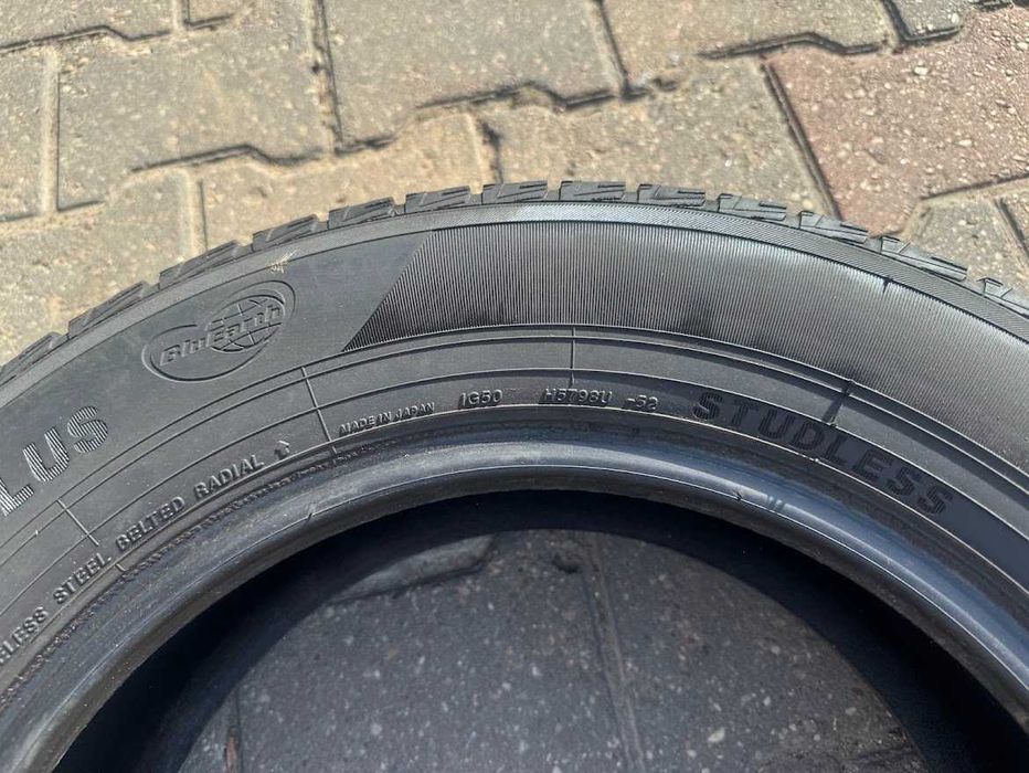 шини скати колеса 195 65 15 Yokohama 7 mm 2 шт зима