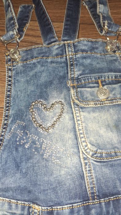 Джинсовивий комбінезн- шорти