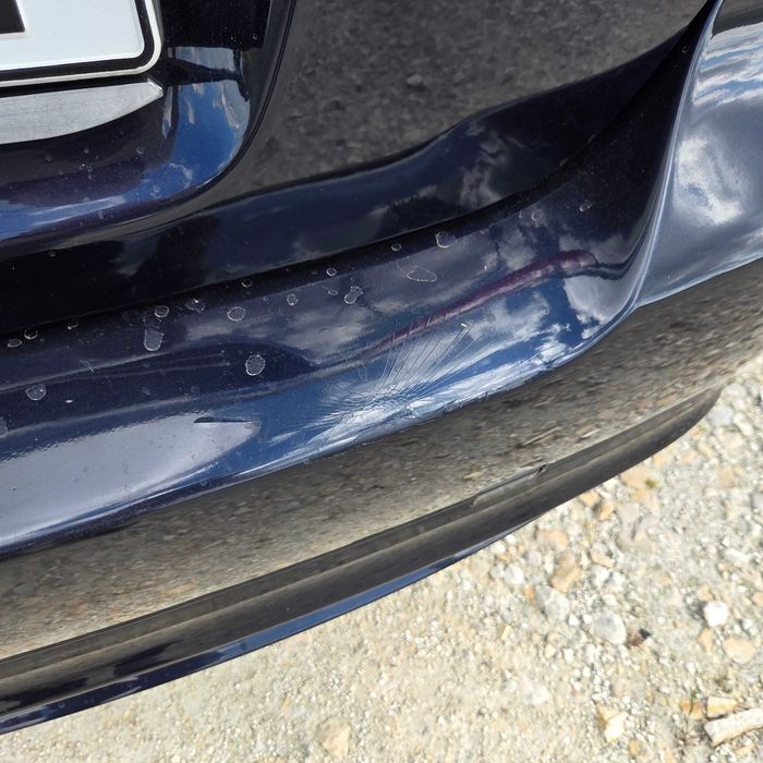 BMW 320i E90  170 KM