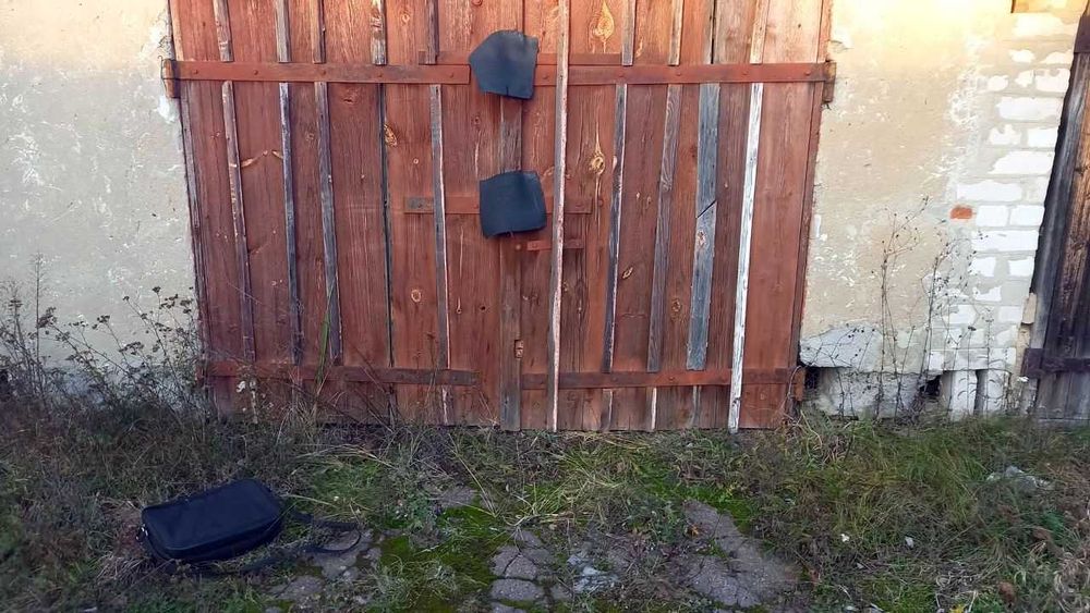 Продається гараж в смт Хорошів (Житомирська область)