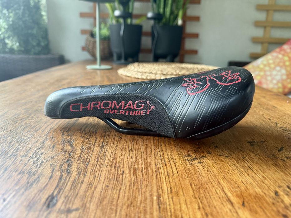 Siodełko Chromag Oventure Czerwone