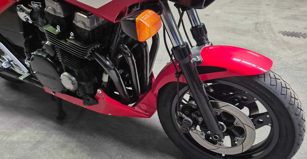 Honda cbx 750  7galo