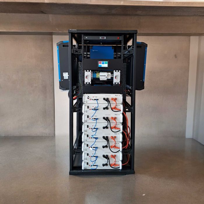 Fotowoltaika/Trójfazowy Magazyn ESS 30kWh / 24kVA/ ON/OFF-GRID RACK