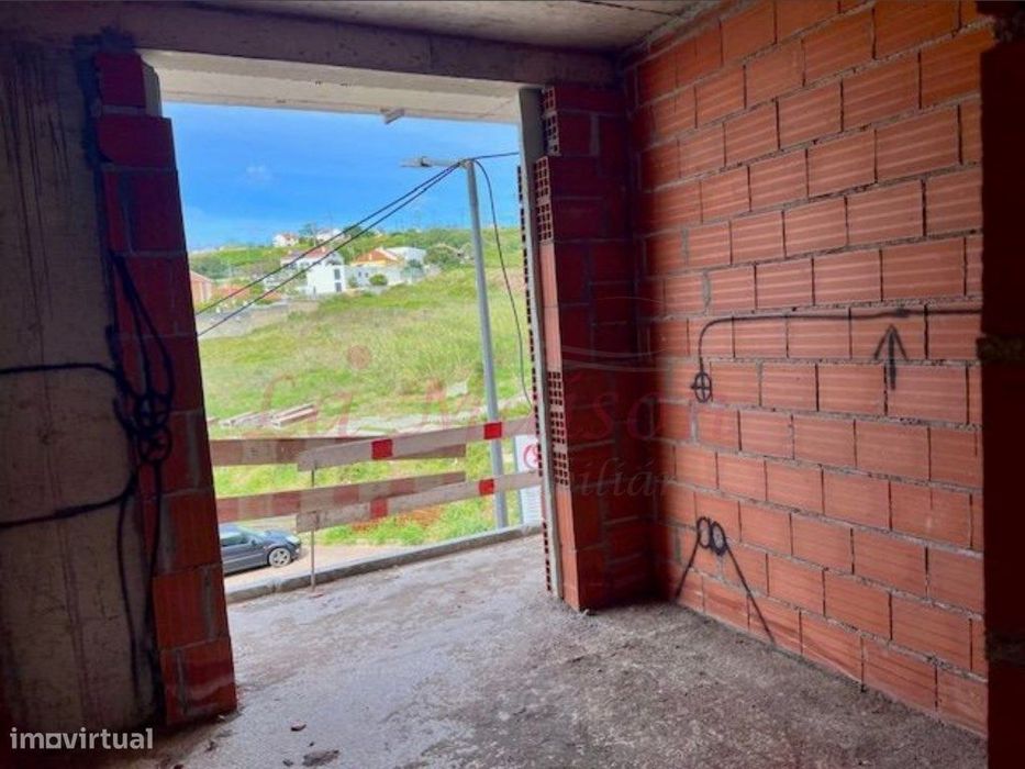 Prédio Novo na Paradela