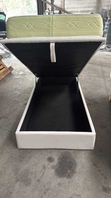 Camas elevatórias com colchão e arrumação 1,95 x 0,90