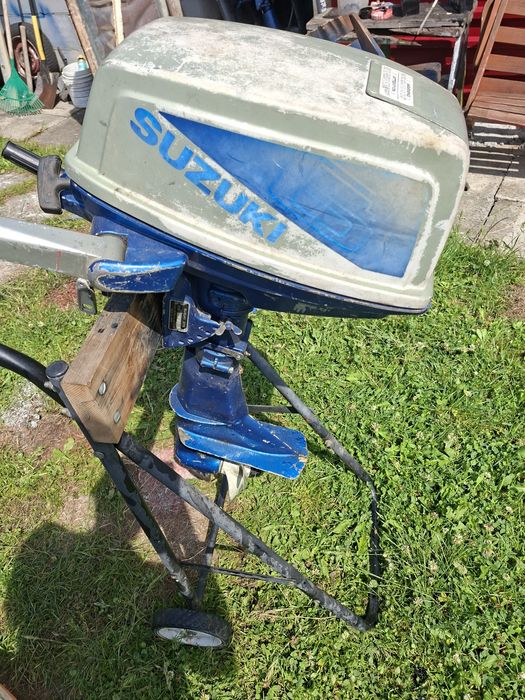 Suzuki dt 6 hp silnik zaburtowy