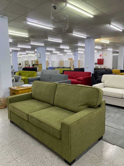 Sofá-cama com mecanismo de abertura italiano