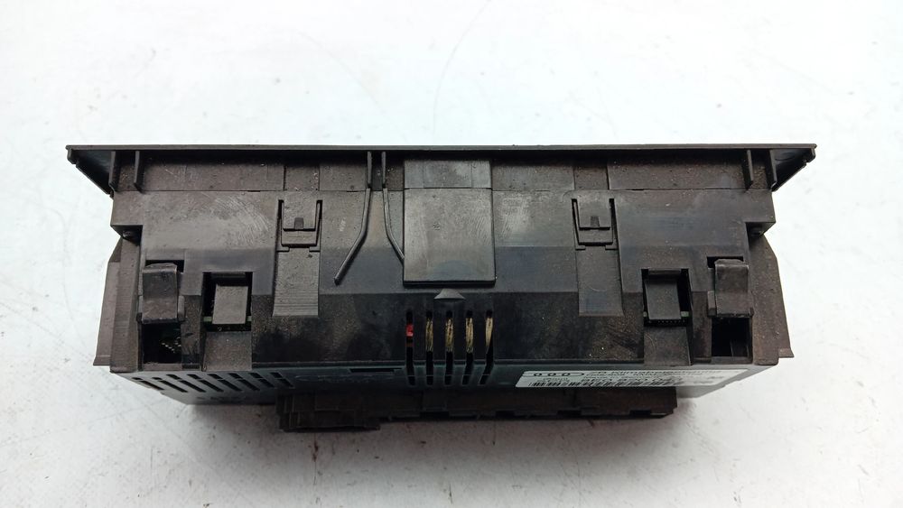 Botão / interruptor do AC AUDI A4 (8E2, B6)
