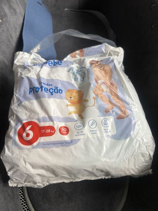 cama bebe està como nova