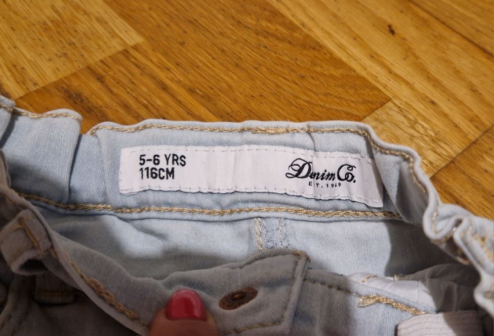 Spodenki jeans 5-6 lat na dziewczynkę Little Co