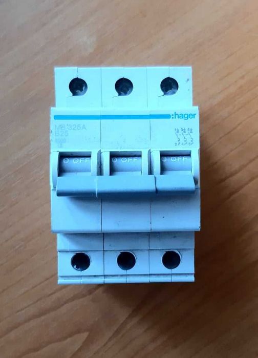 Перероблений автомат, перепакований, підсилений, передрукований