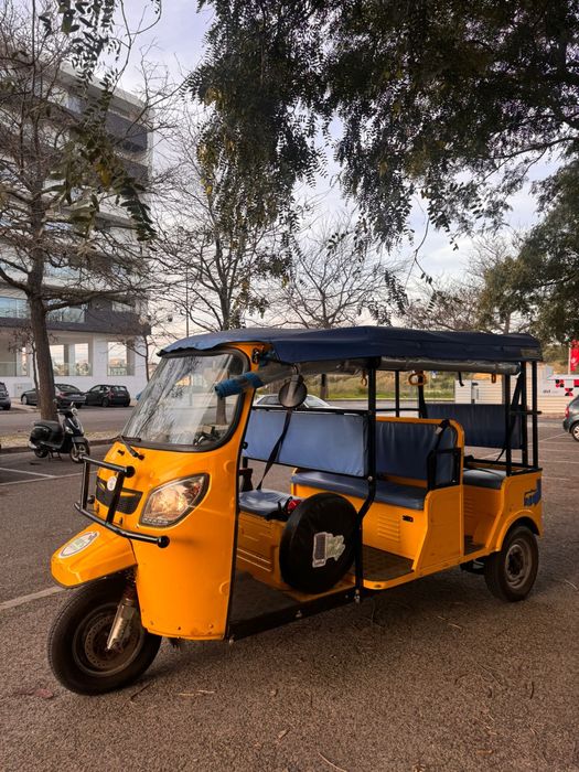Tuk-tuk Amarelo bateria litio
