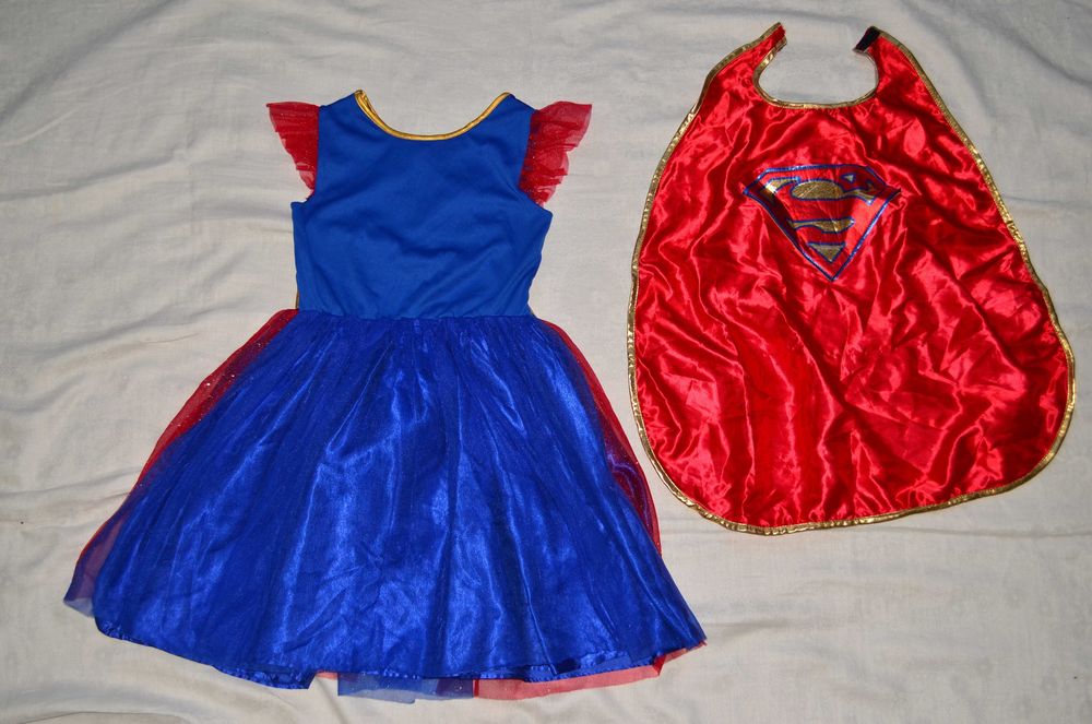 Платье с плащом SuperGirl 9-10y СуперДевушка костюм карнавальный образ