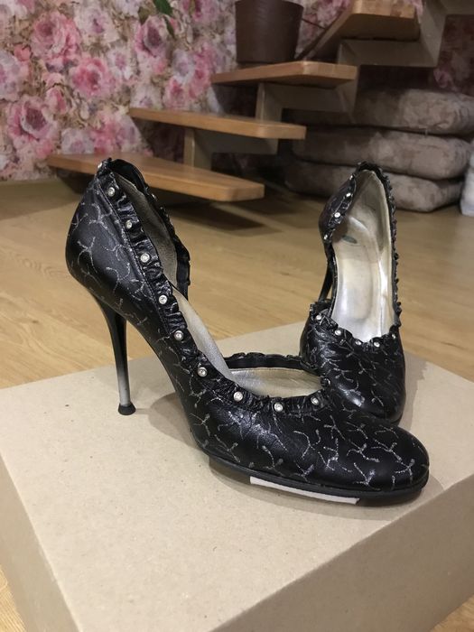 Туфли брендовые женские