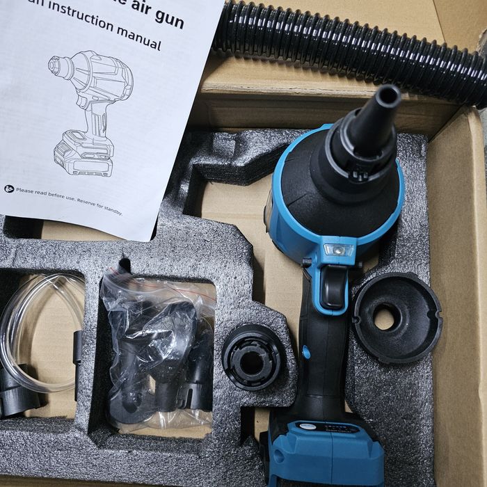 Продам дуйку makita.