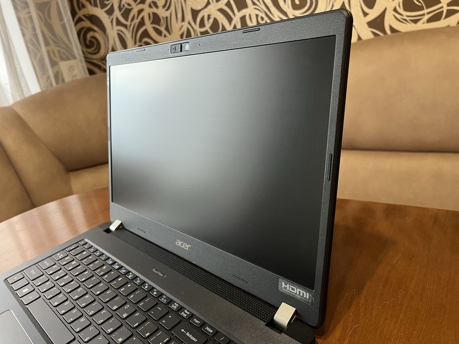 Ноутбук 15.6" Acer TravelMate на intel i5-10210U с 8ОЗУ/256SSD/HD