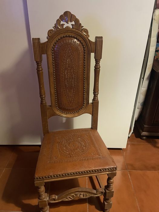 Mesa Madeira e 5 Cadeiras