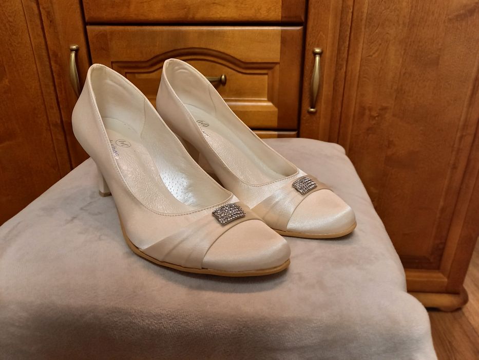 Buty ślubne ekri, wizytowe, czółenka, NOWE rozm. 37, 39