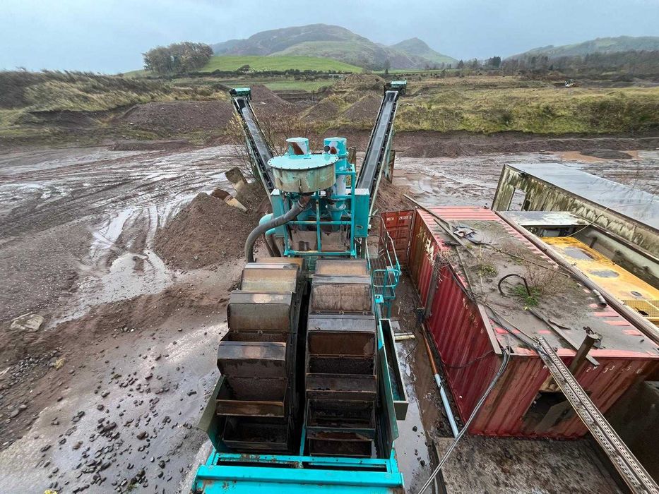 Hydrocyklon Odwadniacz kołowy Przesiewacz Powerscreen Terex Finemaster 120