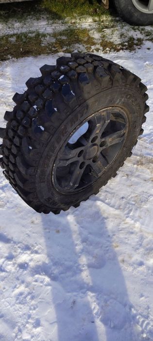 215 65 16 Резина, грязевая, нива, Киа, Trepador