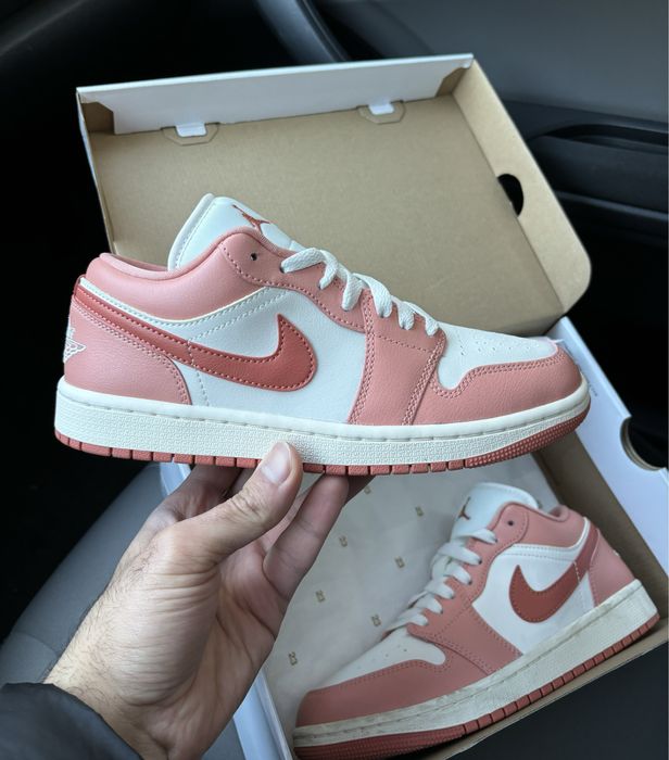 Женские Nike Air Jordan 1 Low  Новые  Оригинал