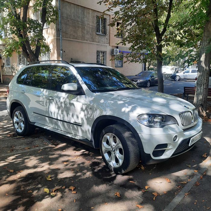 Х 5 Е 70 дизель 3 л 2012 року