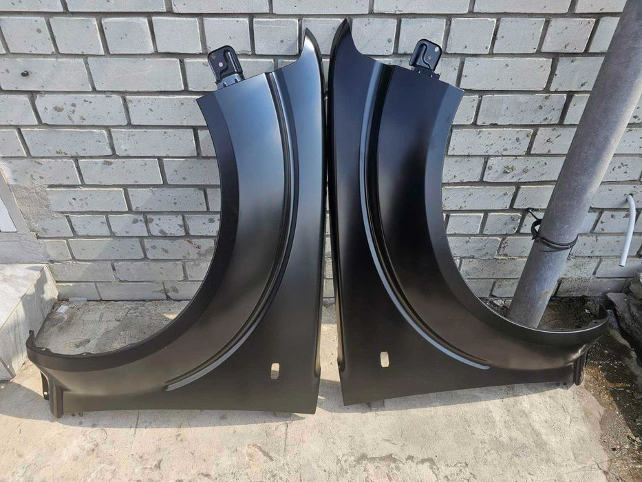 Продаю крыло  Nissan Navara Pathfinder навара