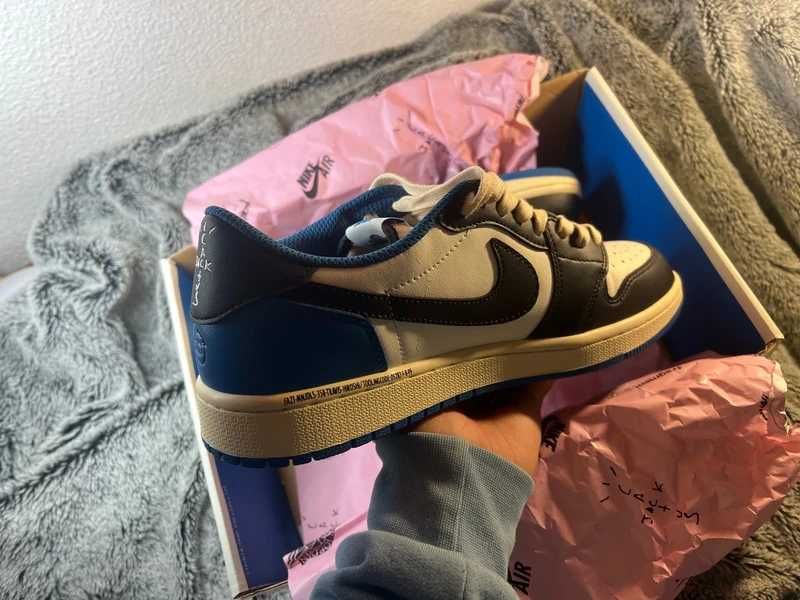 Jordan 1 Retro Travis Scott Cactus Jack R.43