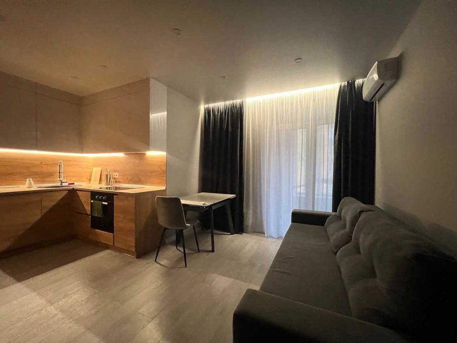 1-кімнатна квартира подобово ЛЮКС | ЖК Комфорт Таун | до 4 осіб