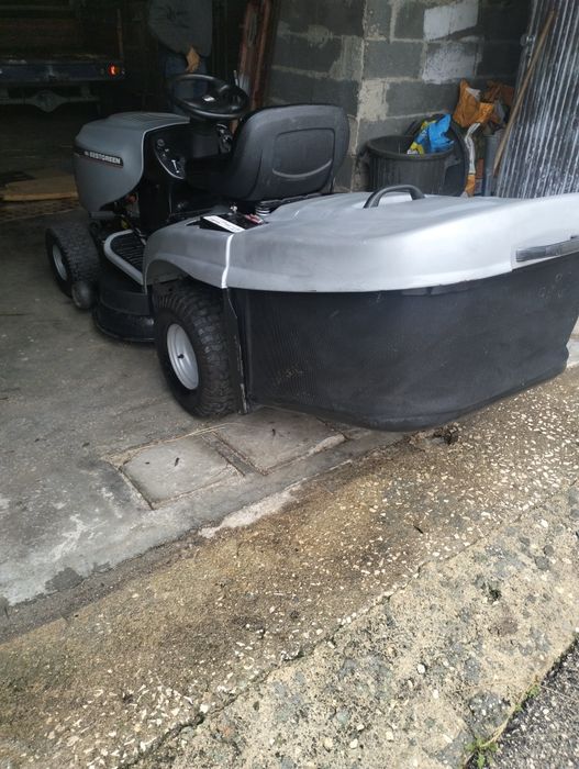 Trator corta relva 16cv