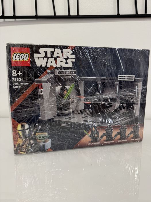 Set novo lego 75324