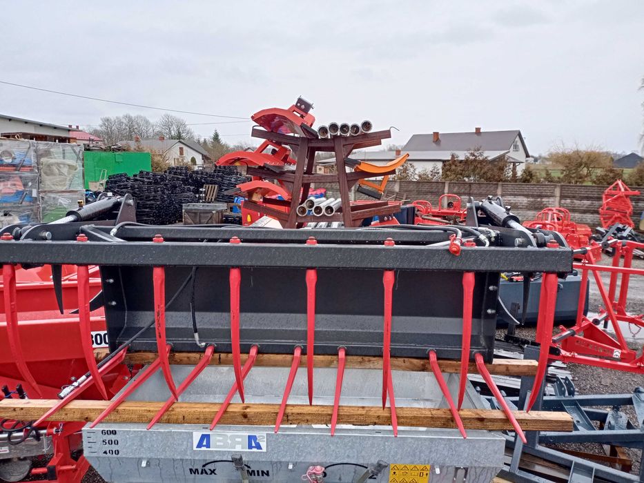 Widło krokodyl 2 siłowniki METAL-TECHNIK 1,8m