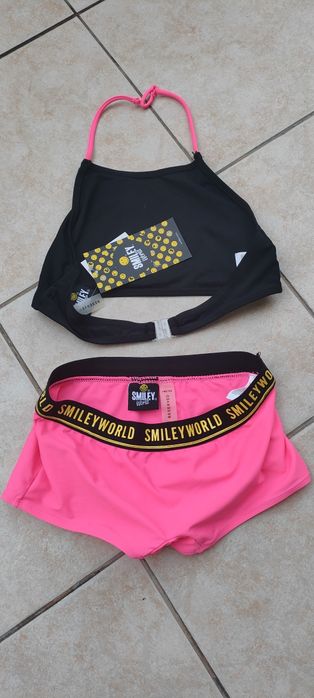 Dwuczęściowy strój kąpielowy z aplikacją Smileyworld
