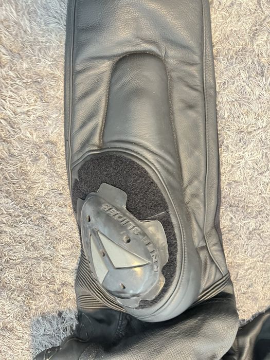 Kit Moto Dainese — Calças Delta 3 + Botas Torque