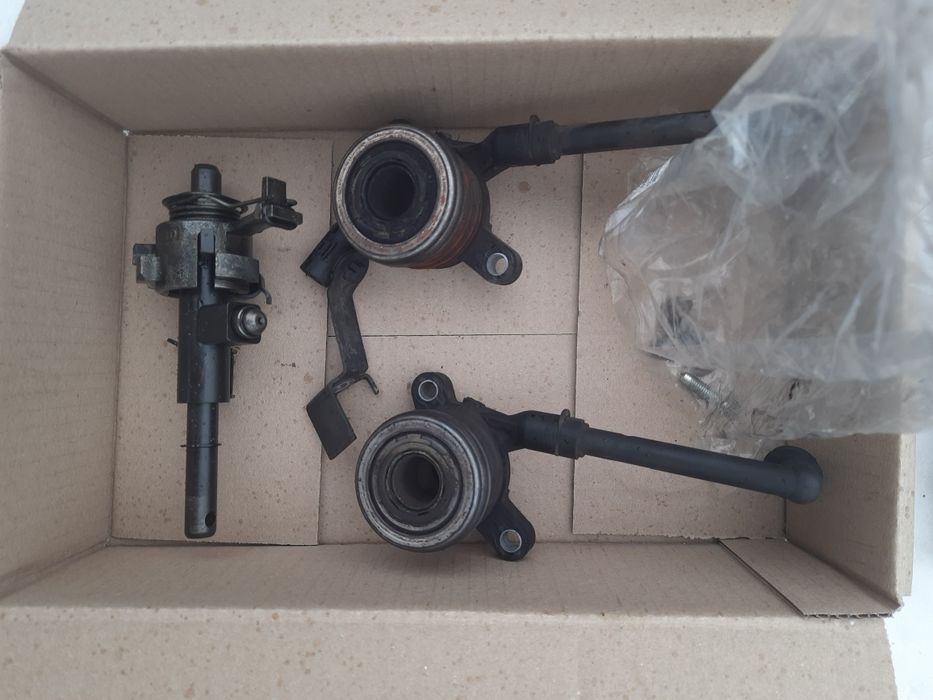 Продам коробку передач на Dacia Duster 2010 року,4х4, дизель механіка