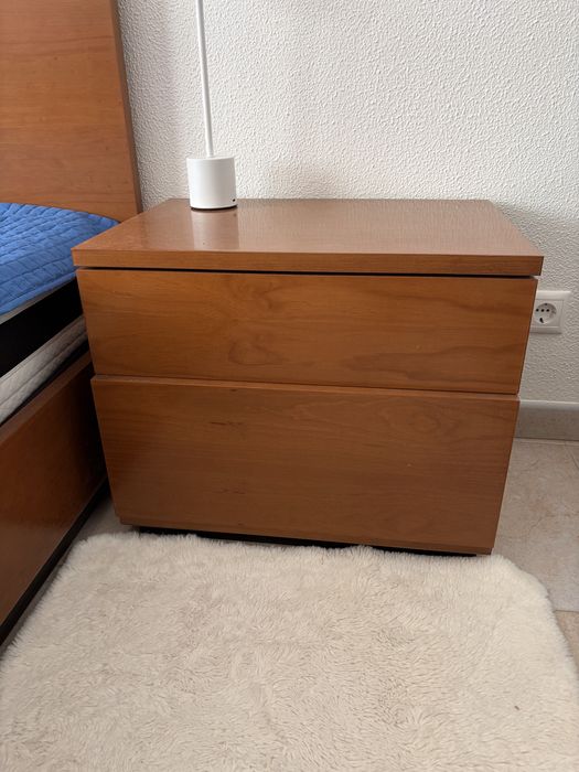 Mobilia quarto cama+comoda+mesas cabeceira