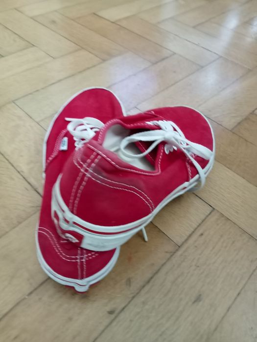 Sprzedam tenisówki Vans damskie