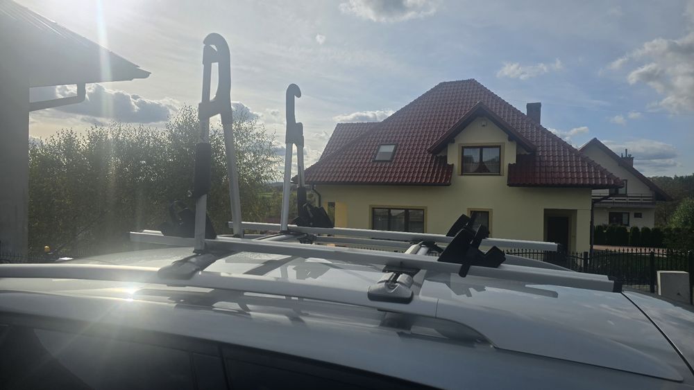 Bagażnik rowerowy dachowy markowy