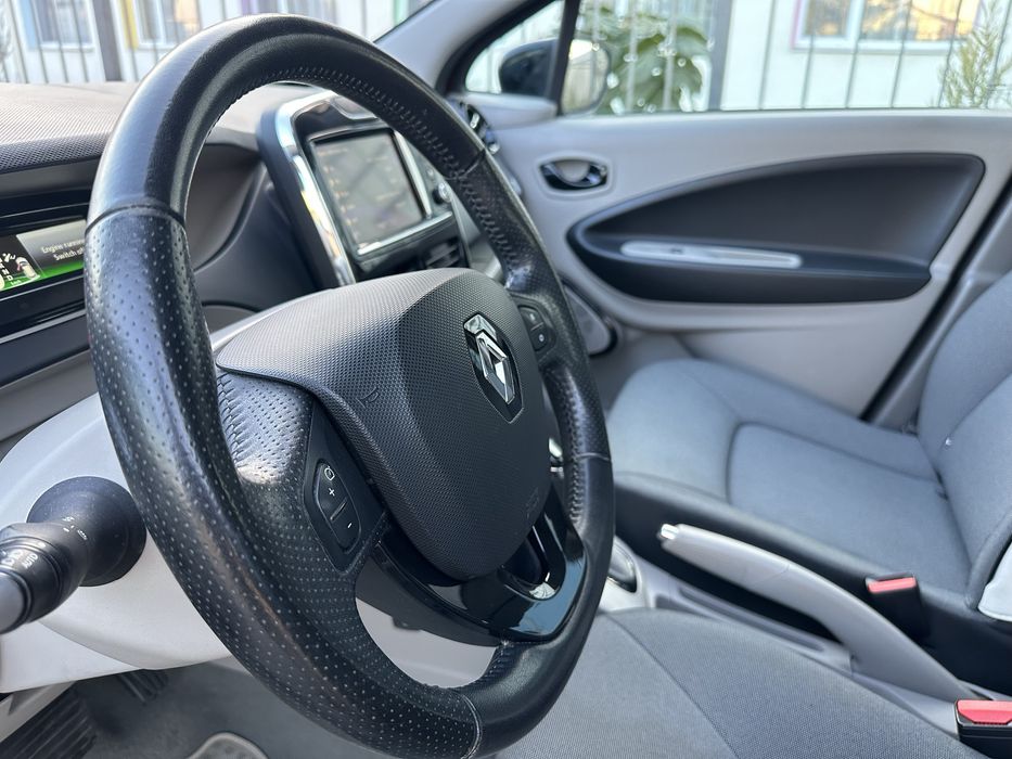 Продам Renault ZOE