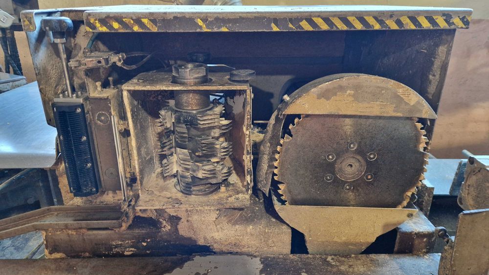 Czopiarka Goma z prasą Famad