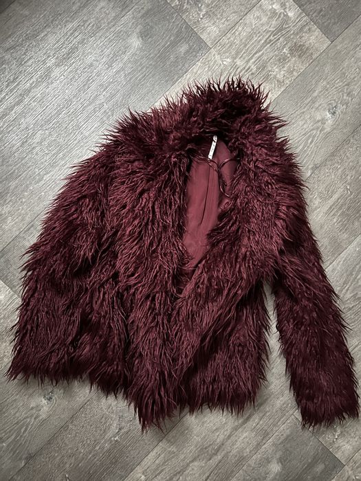 Шубка штучна розмір S