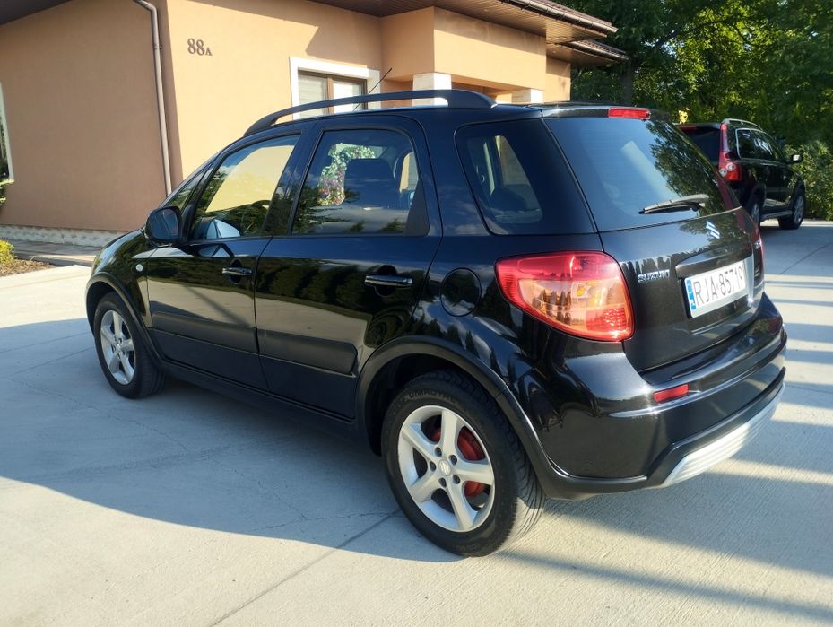 Suzuki SX4 1.6 benzyna 2007 rok oryginalny lakier