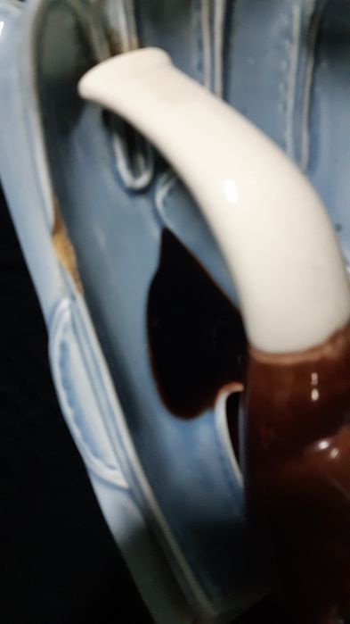 Peça em faiança Secla Caldas da Rainha