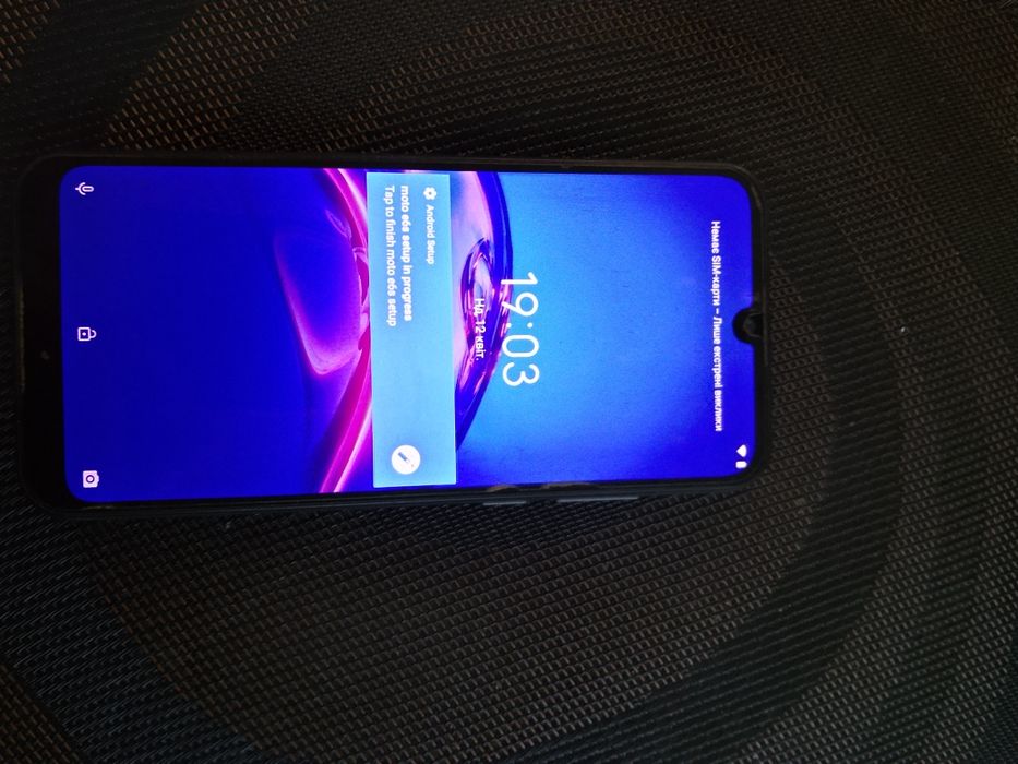 Продам Moto e6s 4/64