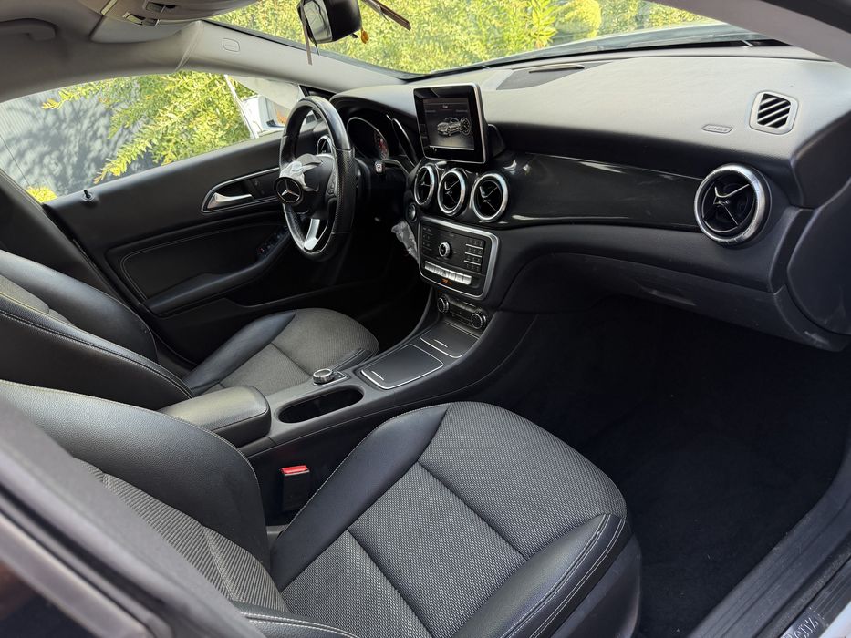 Mercedes CLA 180 1.6 122KM LIFT | AUTOMAT | LED | AMG | 2019